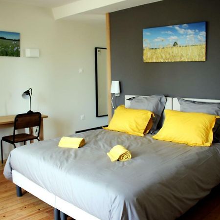 Safraniere De La Venelle Du Moulin Bed & Breakfast Jort Exterior photo