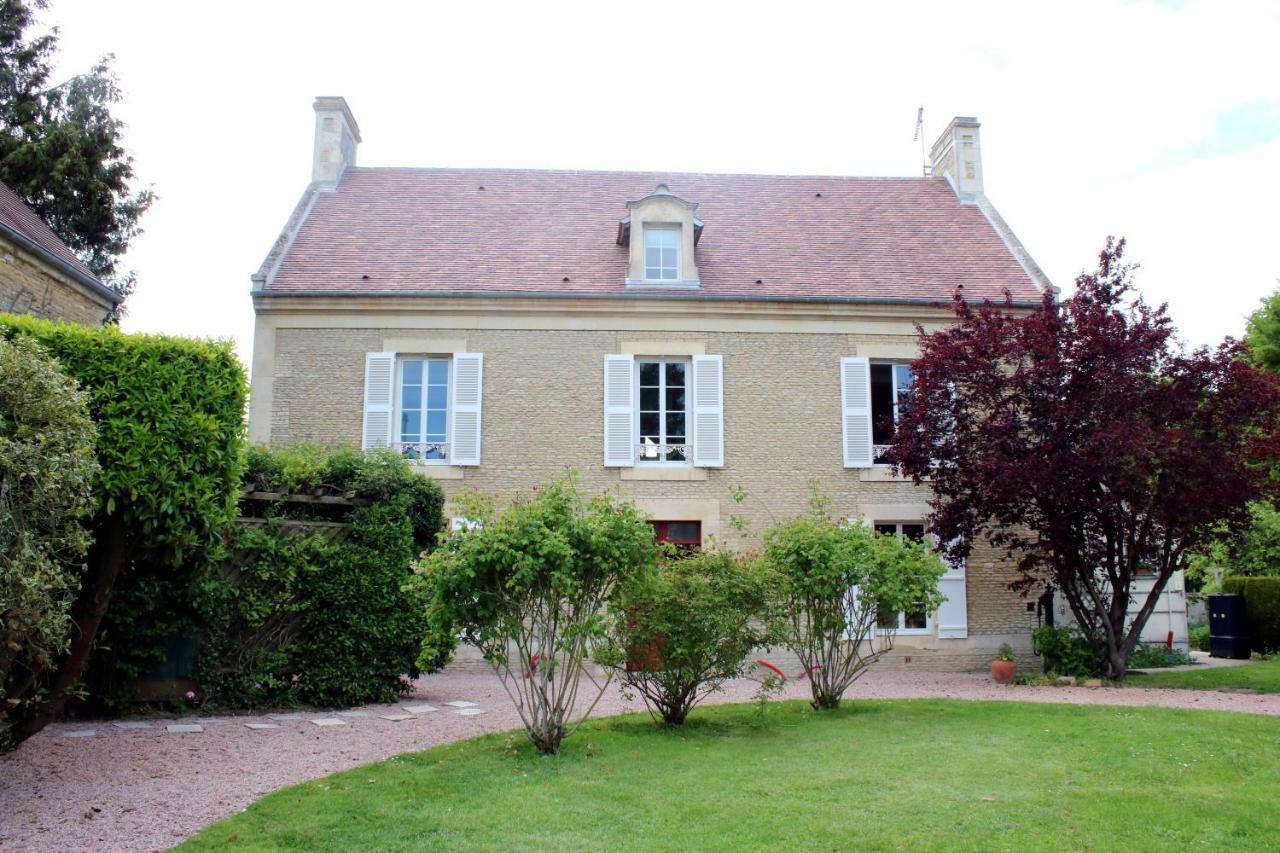 Safraniere De La Venelle Du Moulin Bed & Breakfast Jort Exterior photo